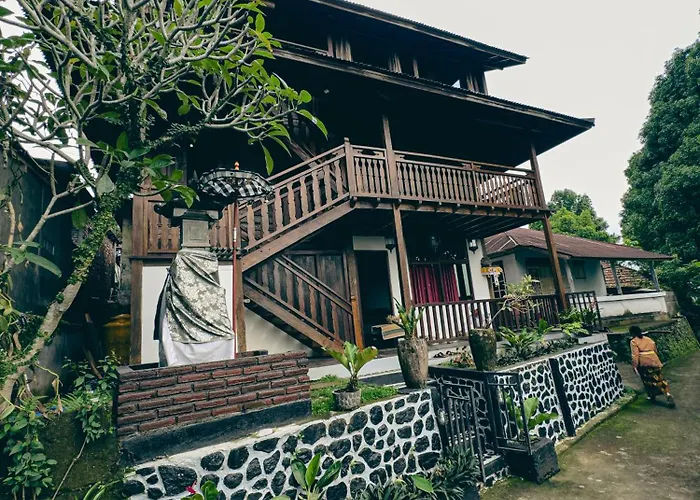 Casa rural Tjeraki House